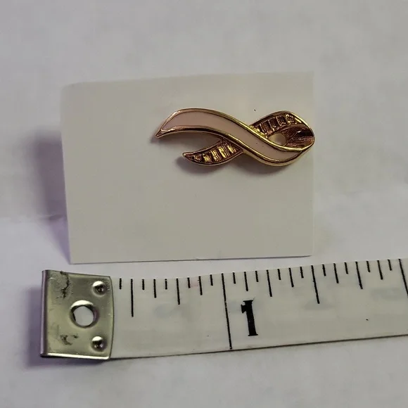 Pink Ribbon Support Pin - Picture 3 of 4